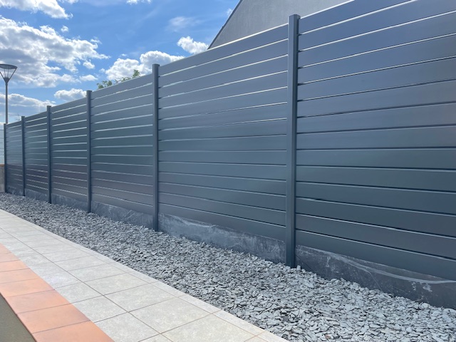 Clôture aluminium cloture alu paysagite Longuenée-en-Anjou